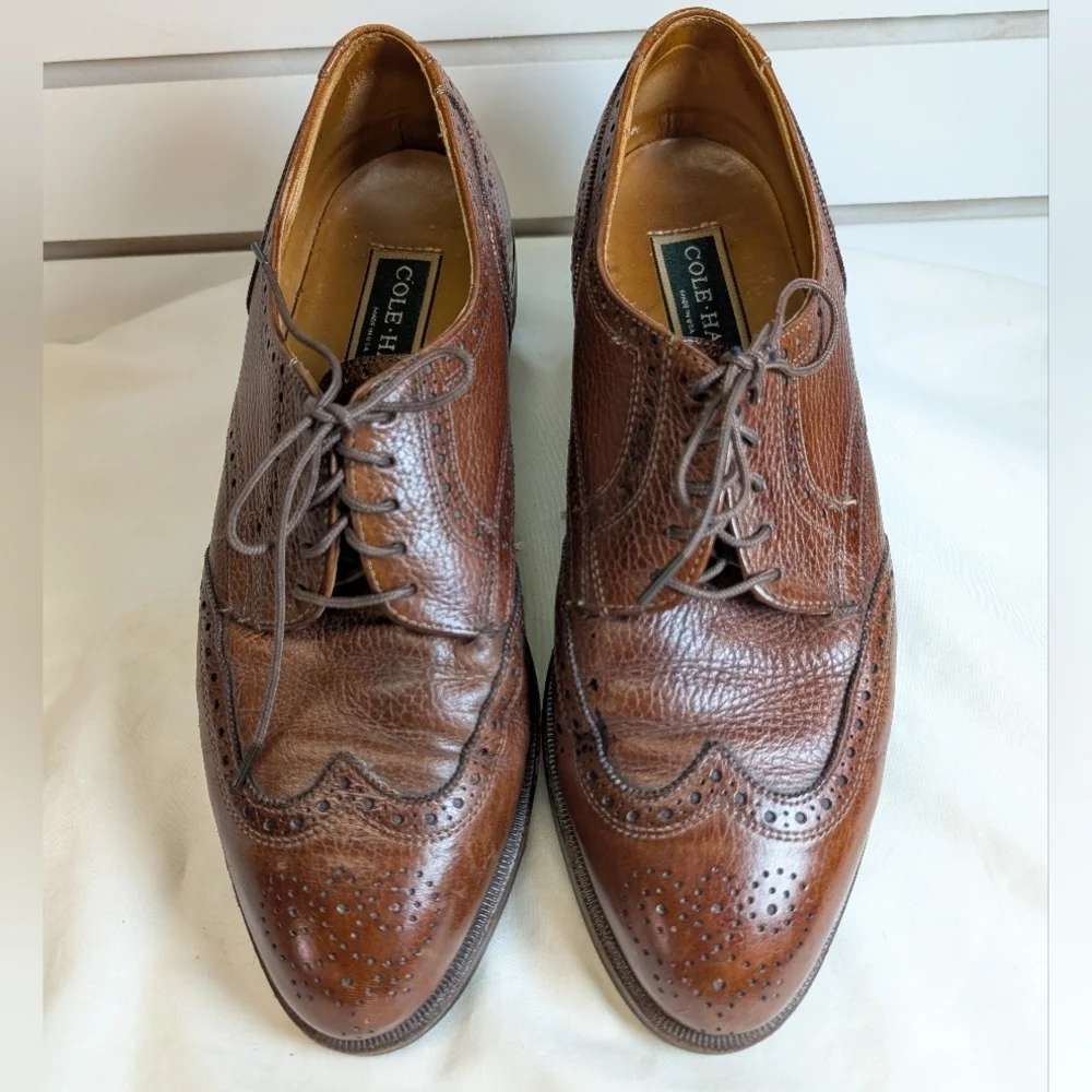 Cole Haan Men's Leather Wingtip Oxfords Size 9.5 Like New!